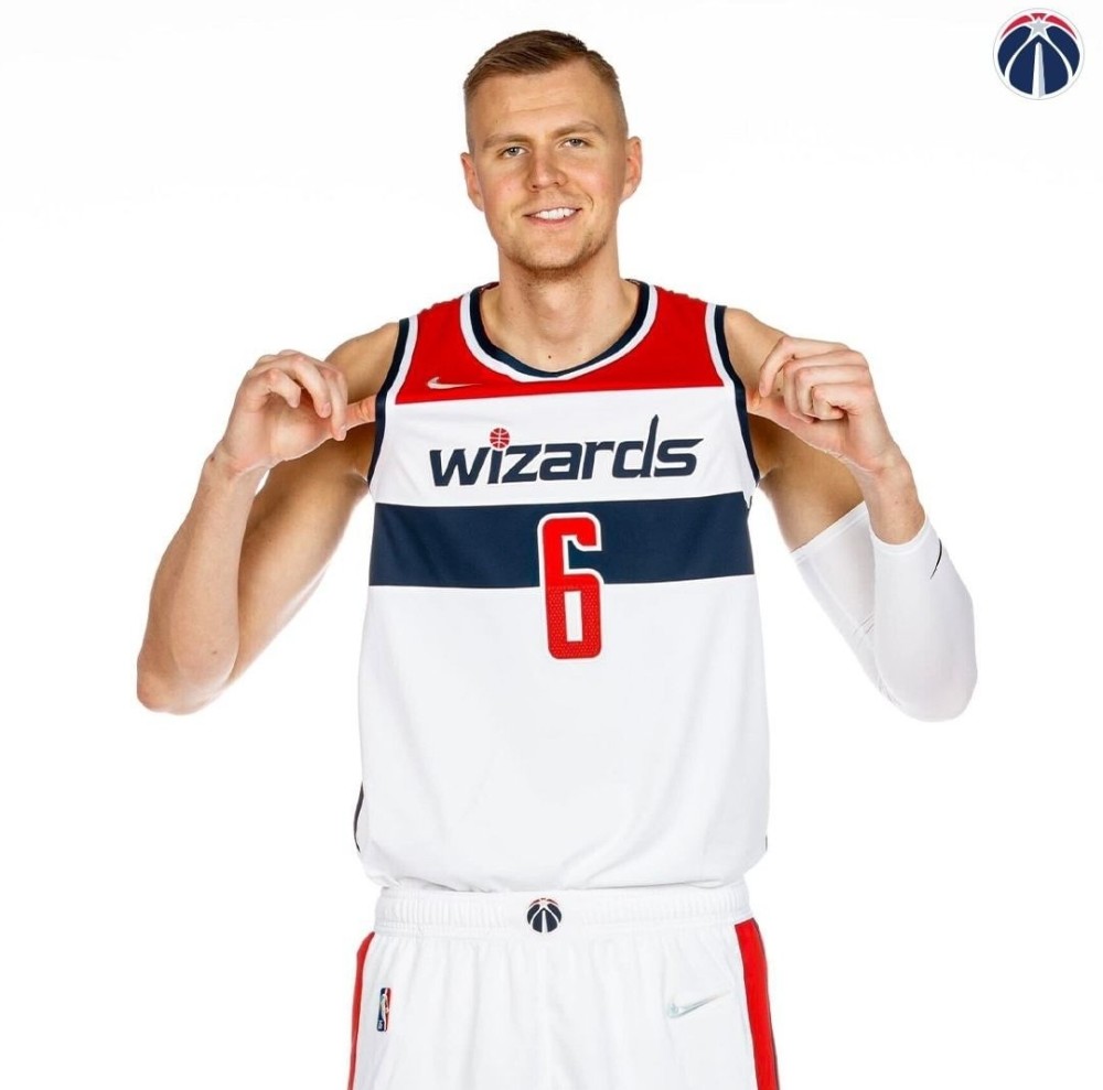 旺财28娱乐-关于公开赛巅峰对决！塞外独角兽队险胜嵩山鲨队队，自行车赛场再起波澜；年轻人站出来了的信息